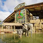 Im Freizeitpark Weissenhaeuser * 维森豪瑟斯坦德